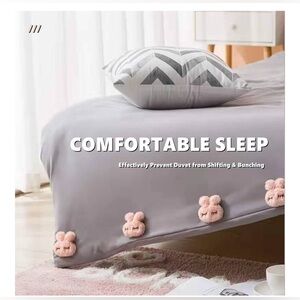 Soft and Sturdy Duvet/Comforter No-Slip-Clips